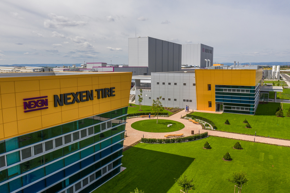 Moderní výrobní závod Nexen Tire v České republice